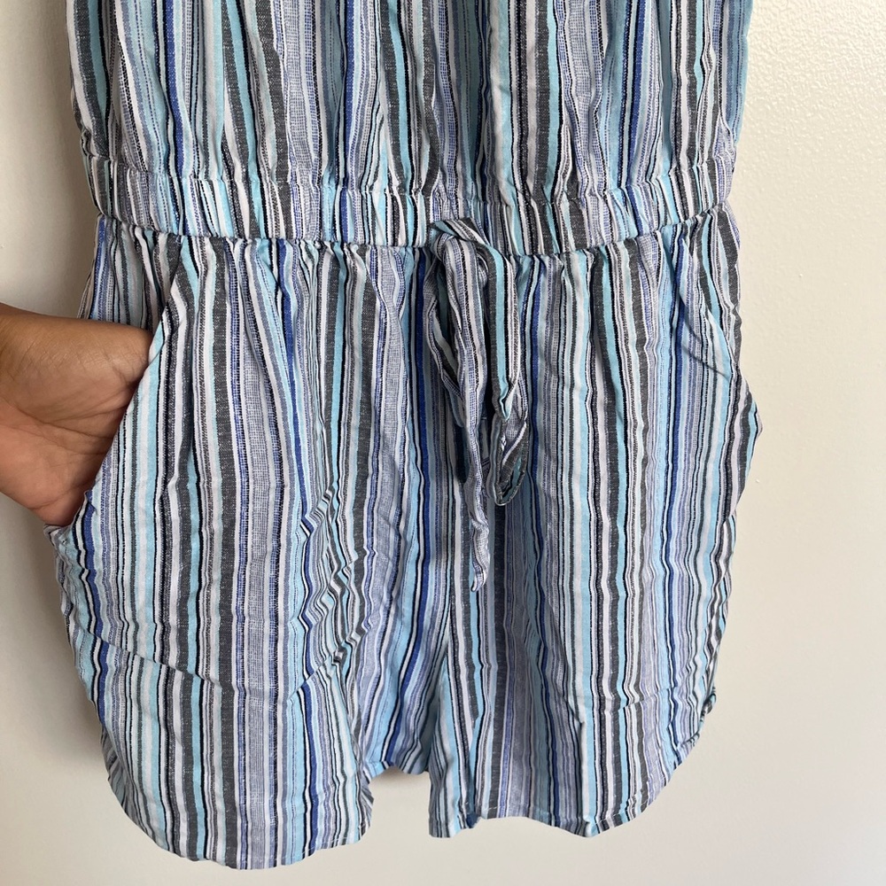 Stylish Blue Striped Women's Romper - Picture 2 of 3